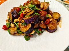 -乡村馕坑肉·烧烤·新疆菜·本地人更爱吃(阿勒泰首店)