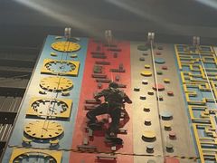 -极限PLAY运动娱乐新世界·团建派对表演休闲馆·室内高空游乐园
