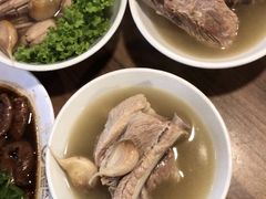 -松發肉骨茶(牛车水店)