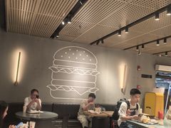 -麦当劳(中山公园龙之梦店)