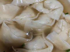 -老桐椿 · 上海大馄饨