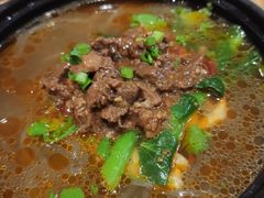 砂锅牛肉粉丝汤-老娘舅中式快餐(美好广场店)