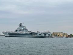 -泰达航母主题公园