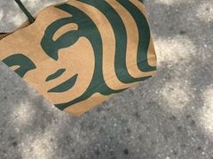 -星巴克(七宝领展广场1F店)