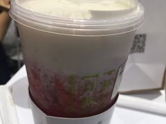 -奈雪的茶(湖滨银泰in77C区PRO店)