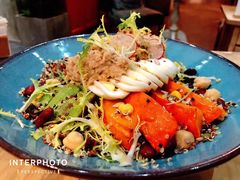 -HIGH FIVE哈福手工汉堡(桂林路店)