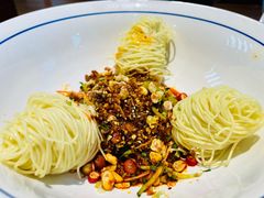 -有红鸡毛店·川菜(建设路店)