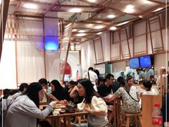 大堂-小满手工粉(上海月星环球港店)