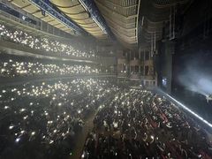 -交通银行前滩31演艺中心