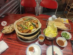 -沙胆彪炭炉牛杂煲(上海日月光广场店)