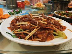 干炒牛河-嘉厨小馆(宜山路店)