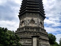-玲珑塔公园