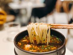 小锅米线-胡麻(静安嘉里店)