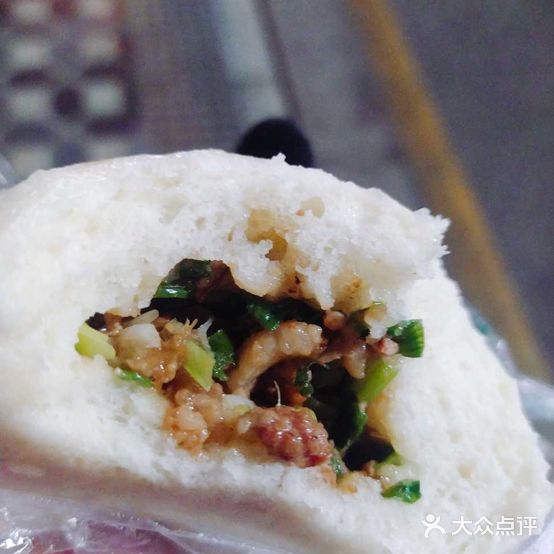余记包子(上坝社区绿洲路七号大院店)