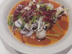 胶东葱拌八爪鱼-天和晟烤鸭店(玉泉西街店)