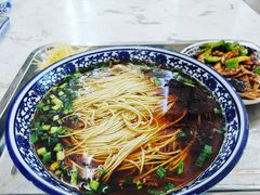 双菇肉片面-伟记奥面馆(养育巷店)