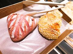 蜜蜜芝士火龙果-奈雪的茶(市百一店)