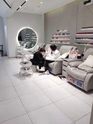 -格林奈儿美甲美睫