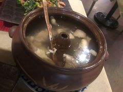 原味汽锅鸡-松赞丽江山居餐厅