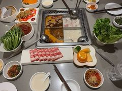 -海底捞火锅(旭辉MALL店)