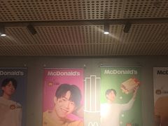 -麦当劳(中山公园龙之梦店)