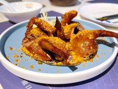 避风塘乳鸽-点都德·毕德寮