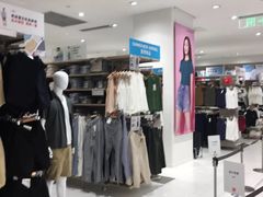 -优衣库(珠海华发商都店)