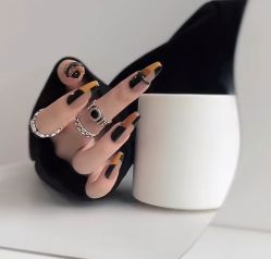 -斯馨·健康美甲美睫