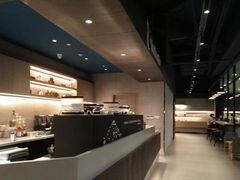 -瑞幸咖啡(巴黎春天陕西路店)