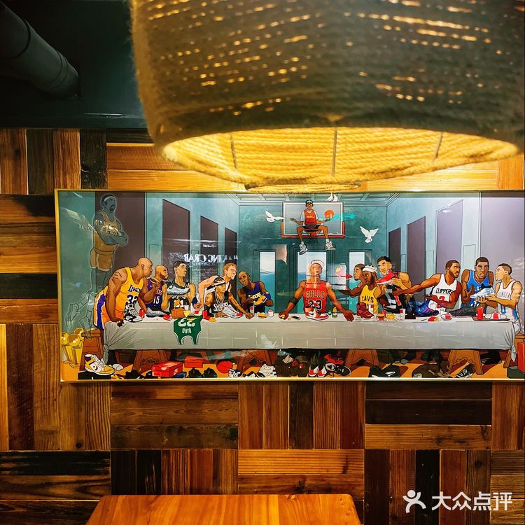 朋友聚餐首选地🦞鲜活波龙太豪横啦‼️