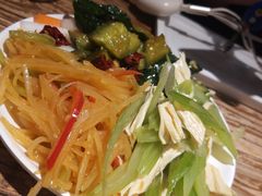 -平娃三宝烧烤·面食(南小街店)