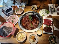 -城墙拐拐火锅(三峡广场黑金冠店)