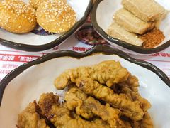 -鑫花溪牛肉米粉(凤凰街创始总店)