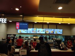 -肯德基(虹桥机场T2北指廊精选外卖点店)