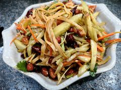 -辣盆盆麻辣小龙虾(哈尔滨总店)