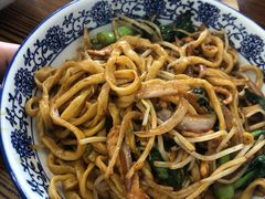 肉丝炒面-陈八两面家(华孚写字楼店)