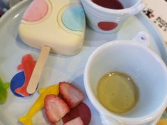 -水桶王国主题餐厅·聚会·生日派对·亲子活动·家庭套餐(亚龙湾希尔顿店)