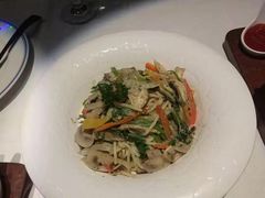 -俄士厨房(万松园店)