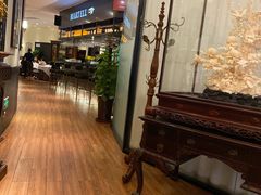 -醉辉皇上海之巅(上海中心大厦店)