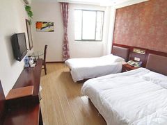 -怡莱酒店(上海大学店)