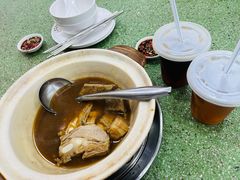 -新峰肉骨茶