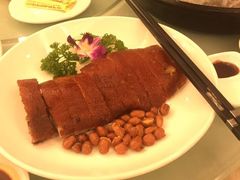 -东豪园林海鲜酒家(南港路辅路店)