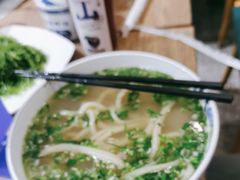 -西部马华清真兰州牛肉面·烧烤夜市(三里河店)
