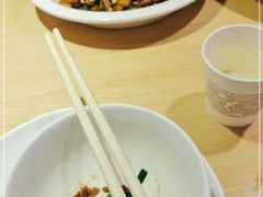 -关东小磨东北菜(上海长风大悦城店)