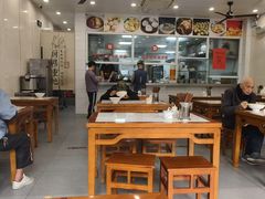 -老西白点心店