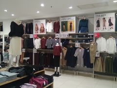 -优衣库(威海威高购物中心店)