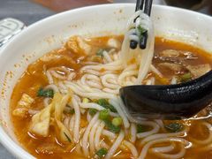 -花溪飞碗牛肉粉(先烈路店)