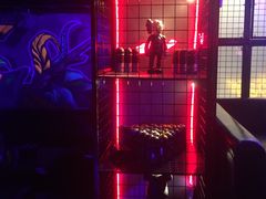 -UP嘻哈酒吧(粉巢店)