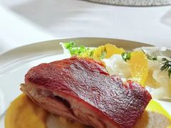 和牛带骨肉眼排-AZUR聚(香格里拉饭店)