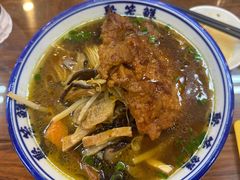 -聚笼鲜美食(凤凰街店)